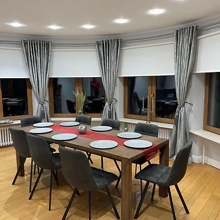 Le Joyau De Balmoral Alloggio in famiglia